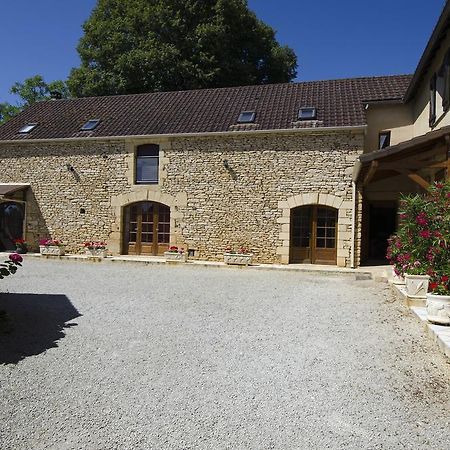 Hotel La Table Du Chaffour Saint-Geniès-Bellevue Exterior foto